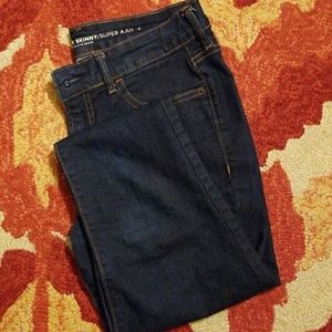 Old Navy Mid-Rise Super Skinny Jeans